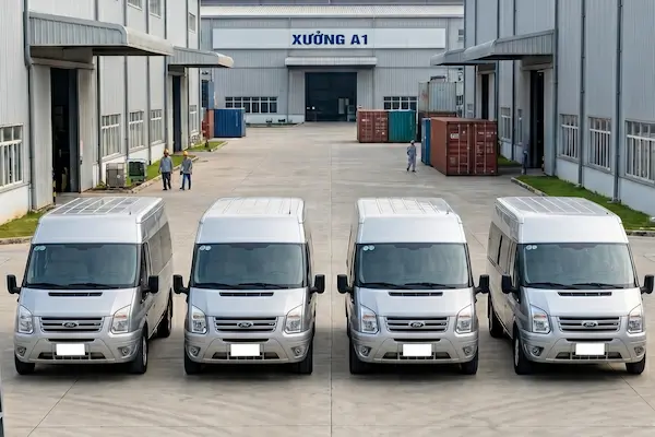 Xe đưa rước nhân viên